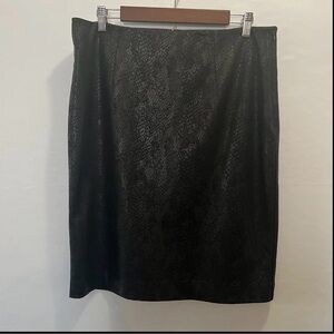 Chico’s Shimmer Black Snake Skin Pencil Skirt Size 1.5 (M-L) Holiday Business